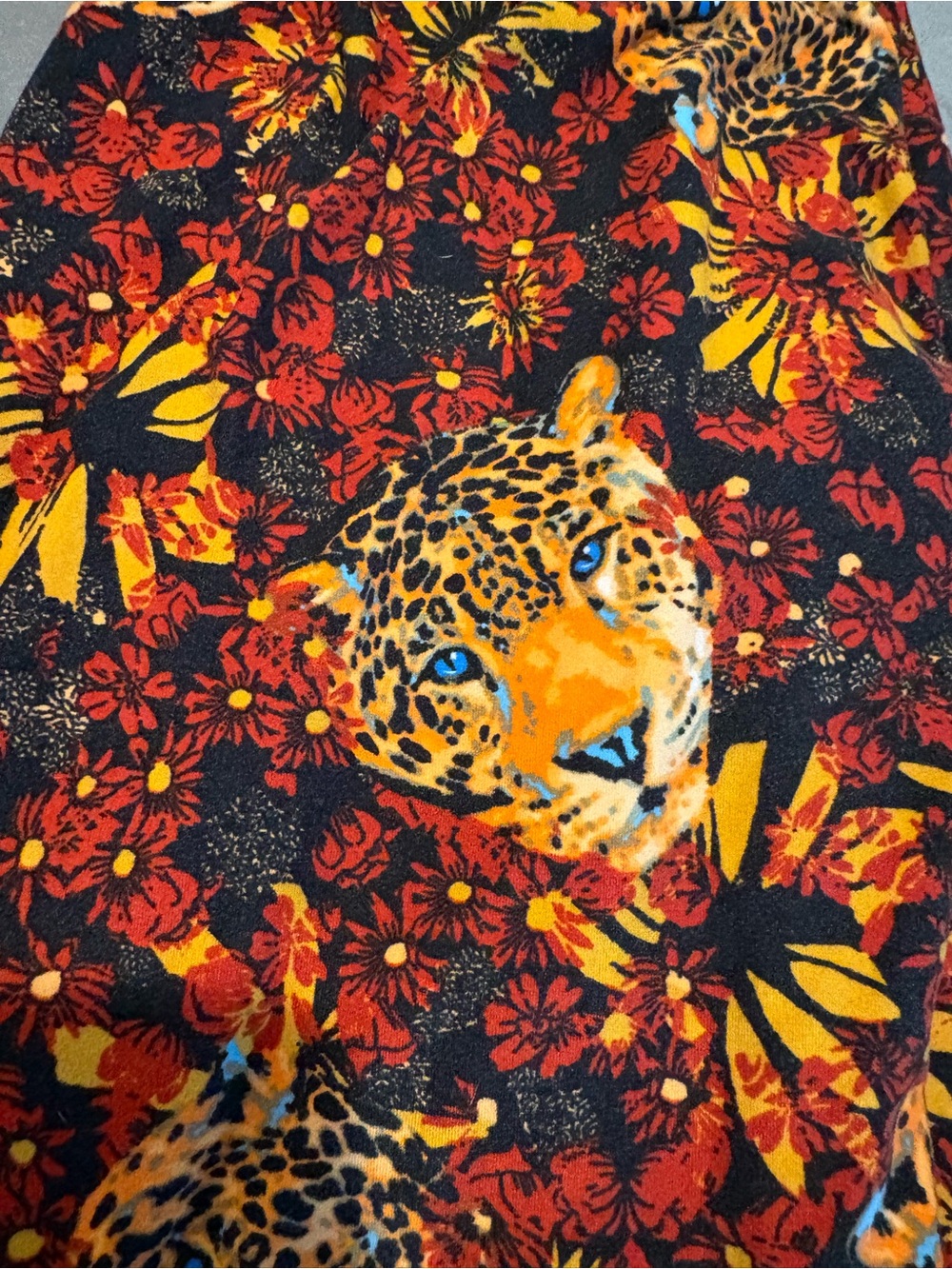 LuLaRoe Jaguar Tall and Curvy Leggings
